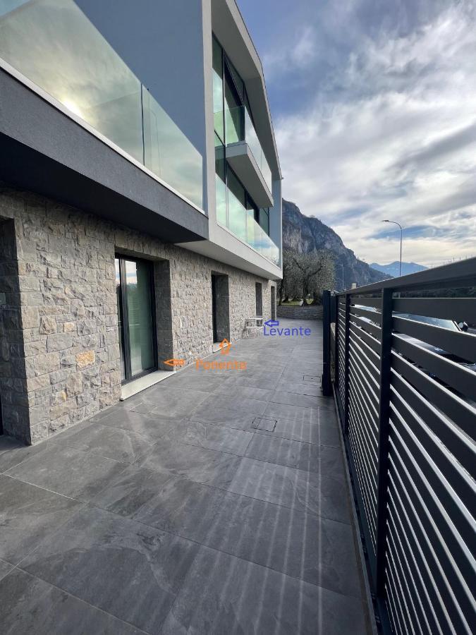 Italianway - Villa Paloma Marone Εξωτερικό φωτογραφία