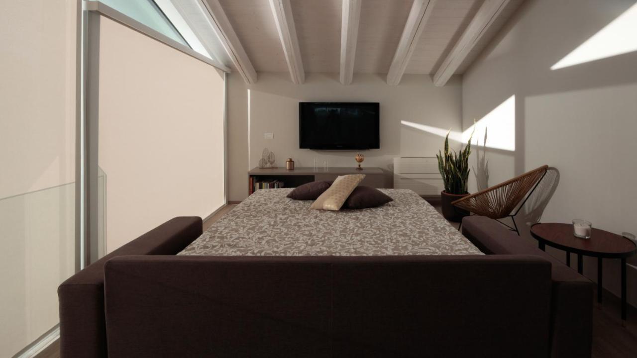 Italianway - Villa Paloma Marone Εξωτερικό φωτογραφία